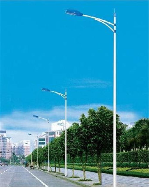葫蘆島路燈廠家價格供應 太陽能產(chǎn)品的優(yōu)勢與市場選擇